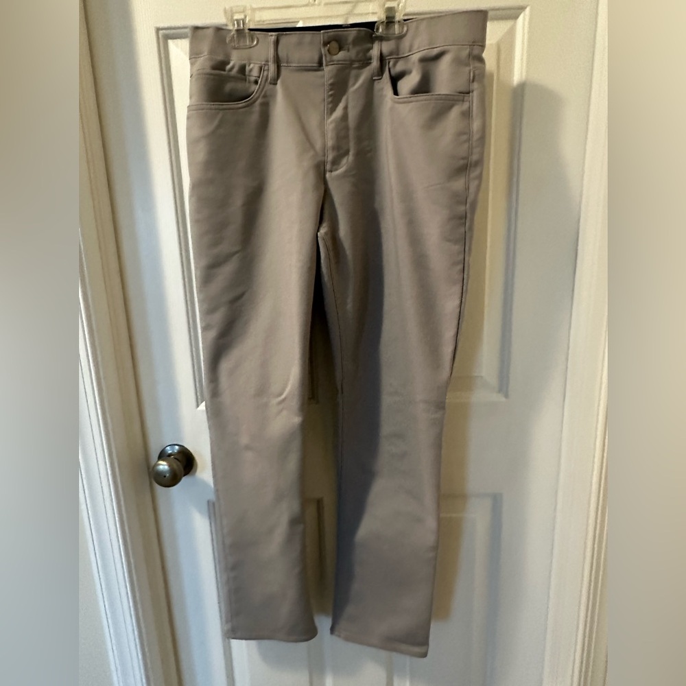Calvin Klein men’s pants. Gray, size 32/32.